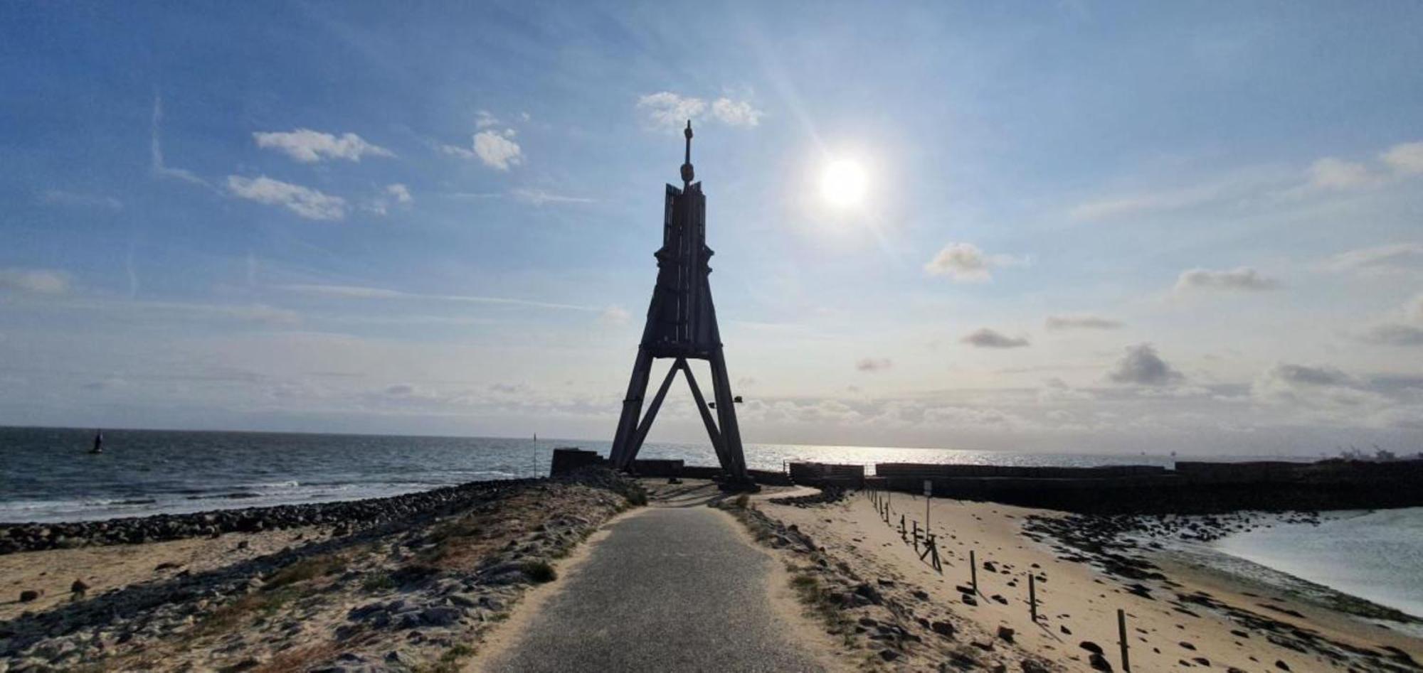 Ferienwohnung Mit Seeblick Und Schwimmbadnutzung In Cuxhaven Exterior foto